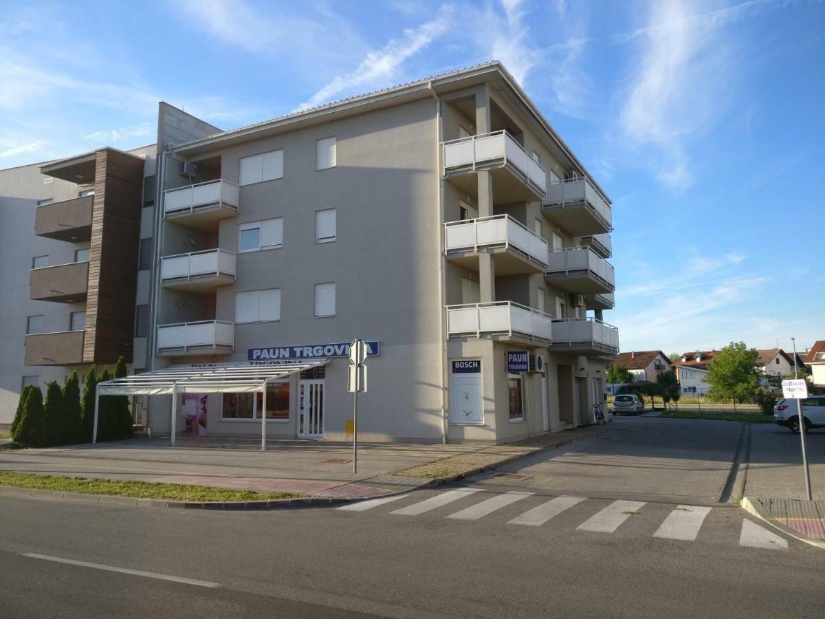 Apartman Luna Near Zagreb Airport Velika Gorica Exterior photo